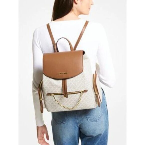 Michael Kors Jet Set Large Logo Vanilla Backpack - Picture 2 of 4